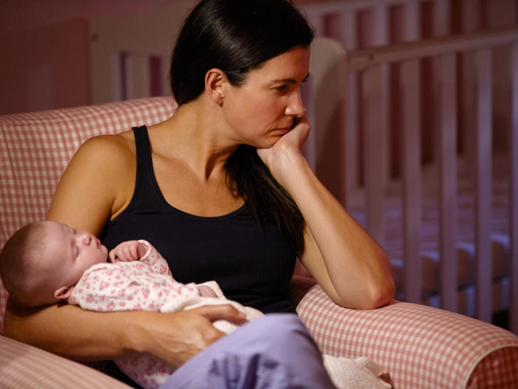 Cuántas tomas nocturnas hace un bebé de 2 meses